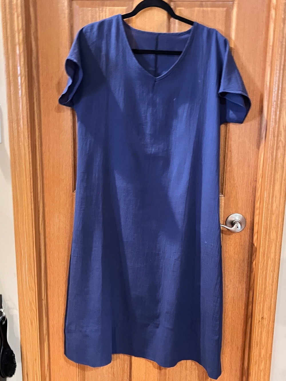 Simple Navy V-Neck Midi Dress